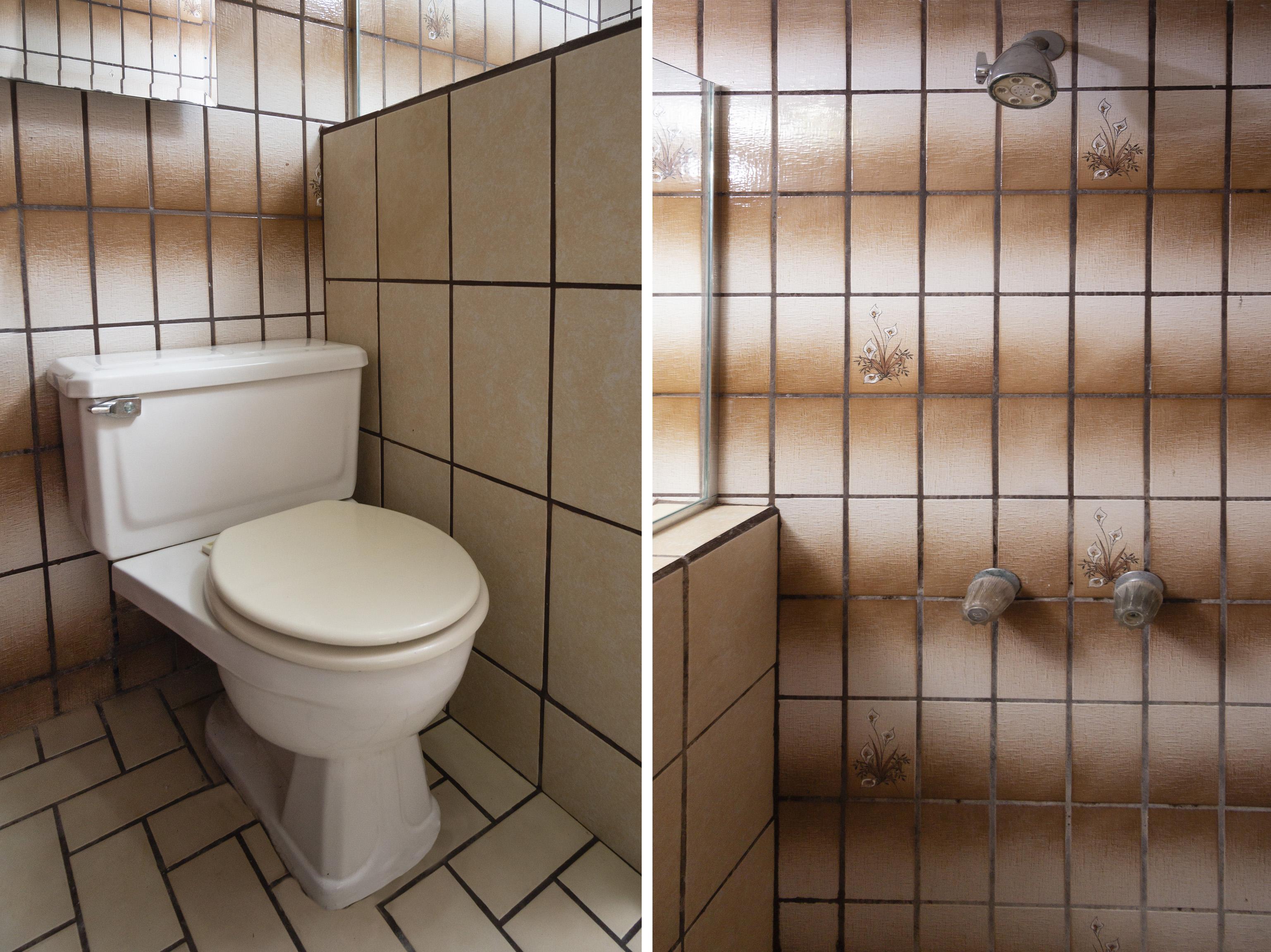Oyo Hotel Hacienda Don Luis, Росарито Экстерьер фото Bathroom tiles